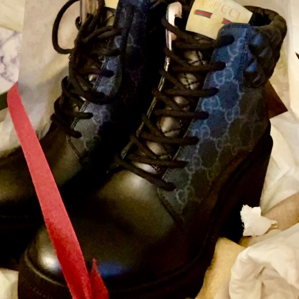 Authentic Gucci boots!
